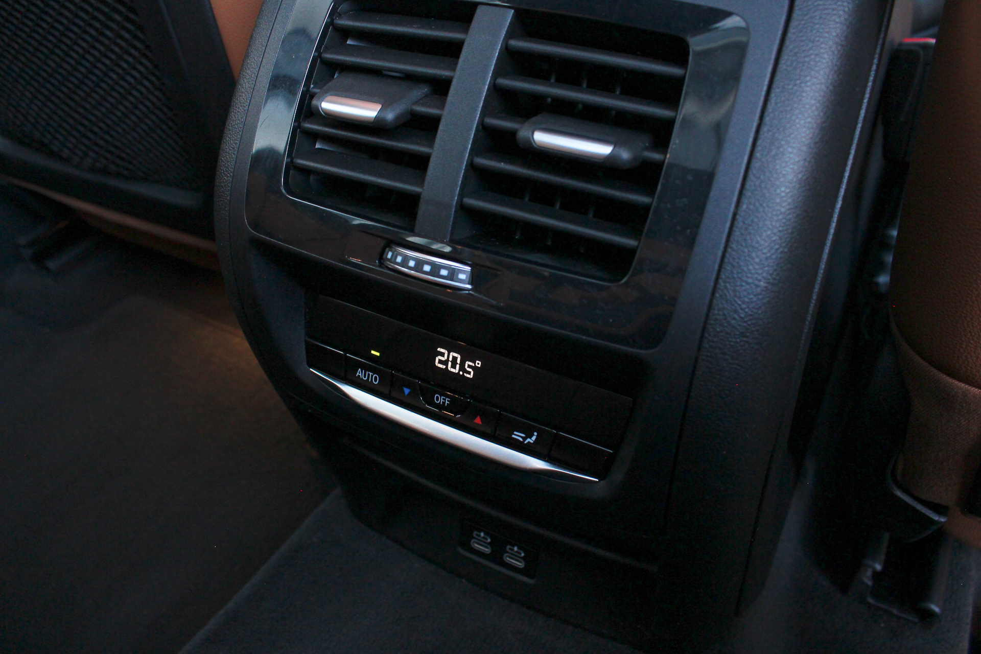 Foto van BMW Ix3