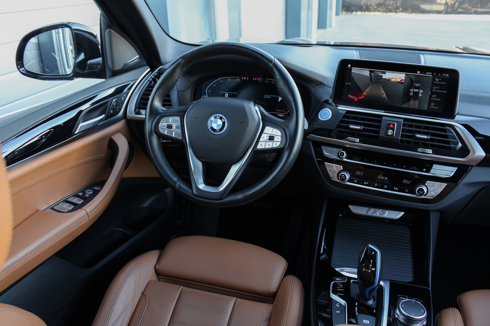 Foto van BMW Ix3