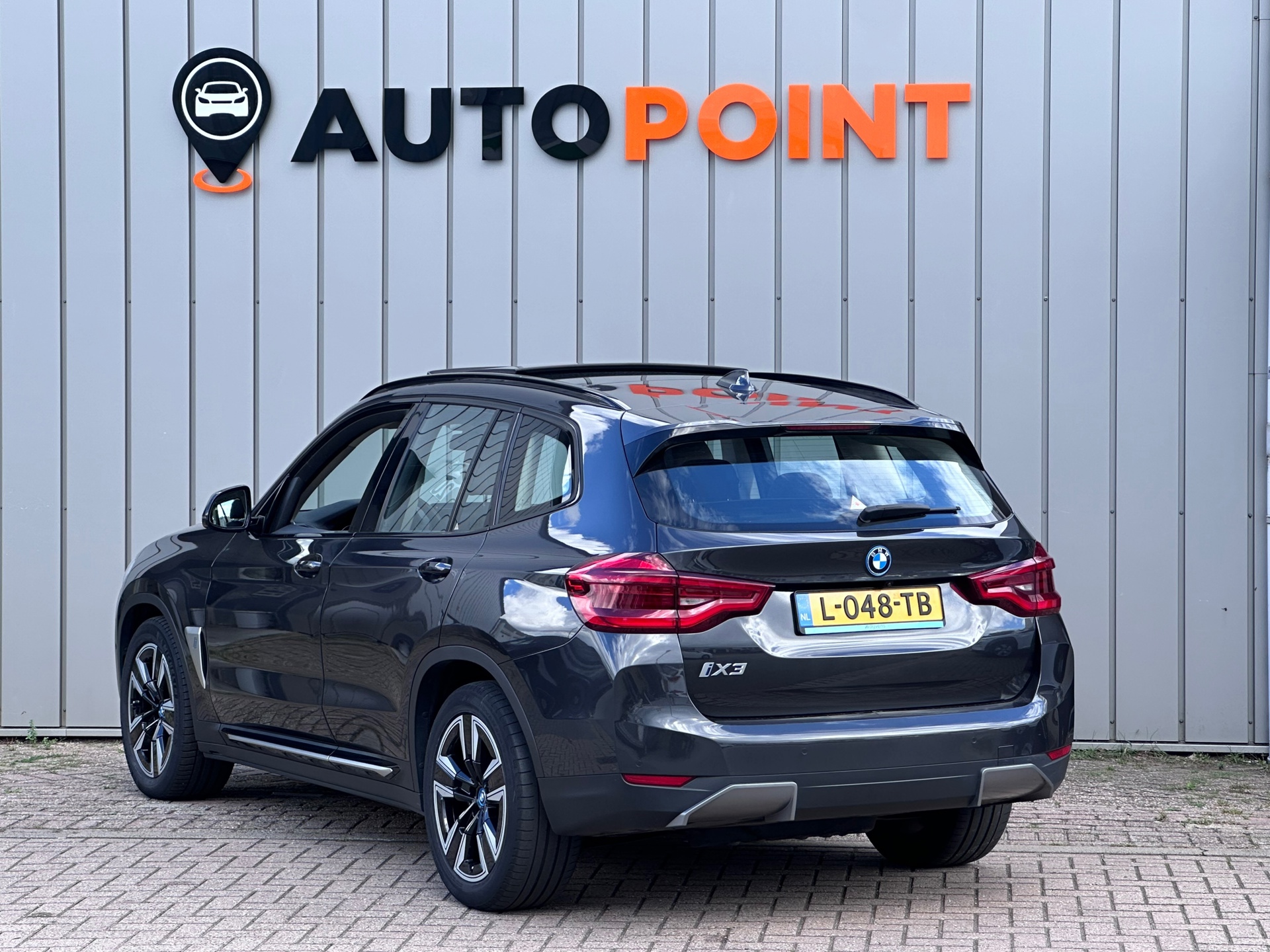 Foto van BMW Ix3