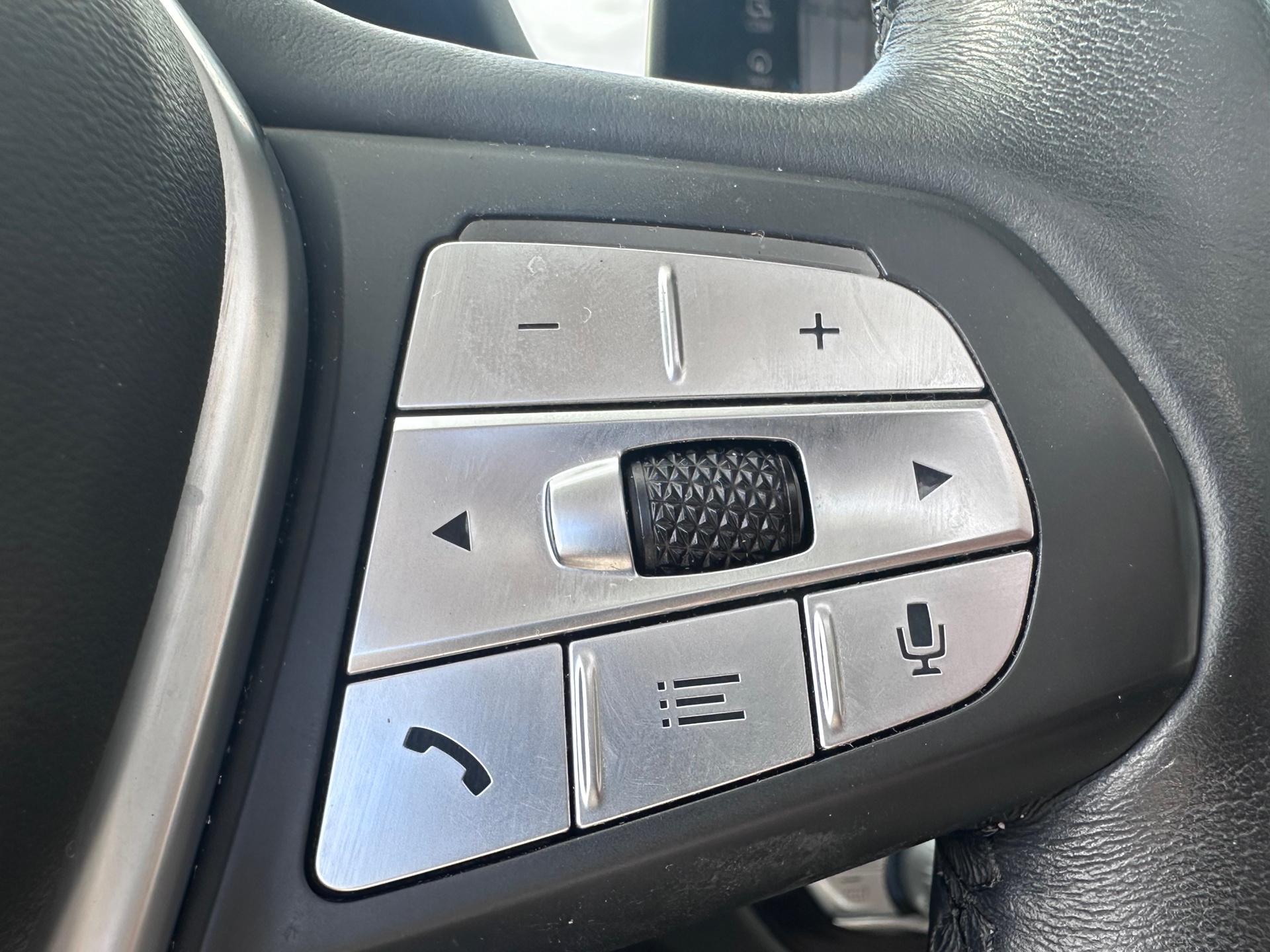 Foto van BMW Ix3
