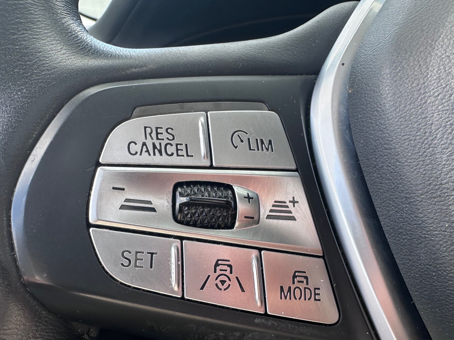 Foto van BMW Ix3