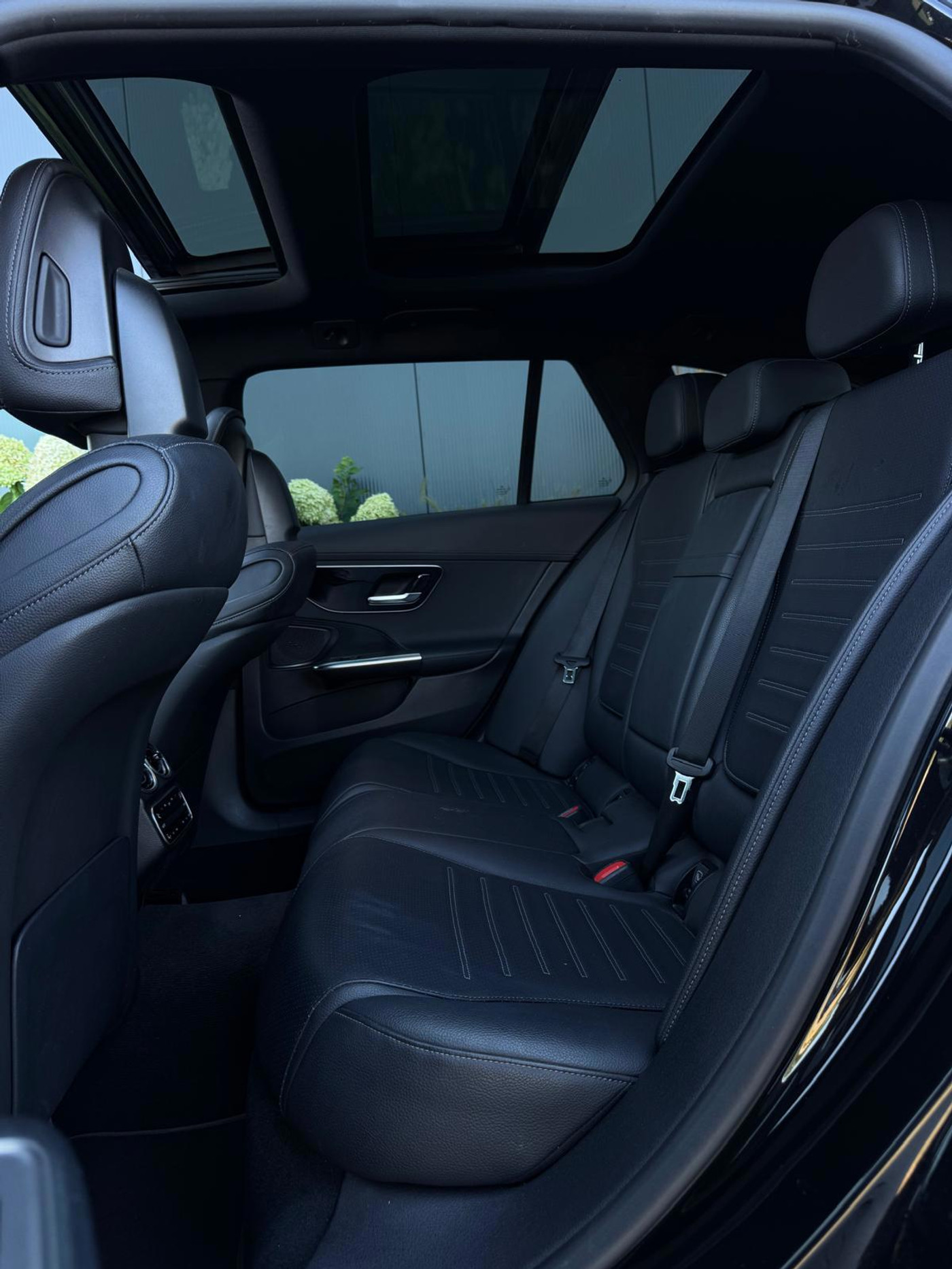 Foto van Mercedes-Benz C 300 E