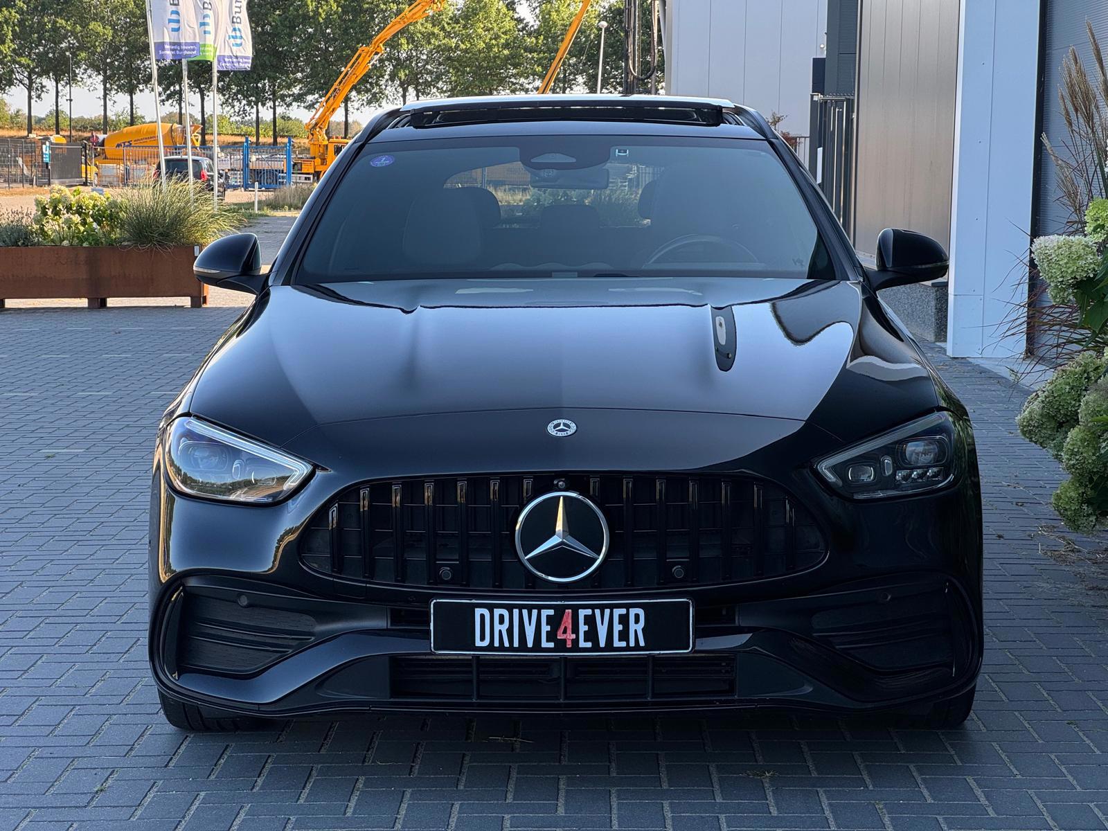 Foto van Mercedes-Benz C 300 E