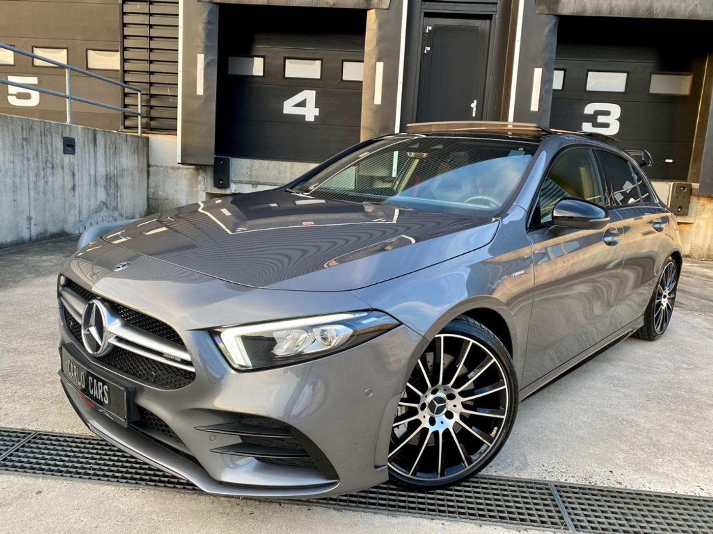 Foto van Mercedes-Benz AMG A 35