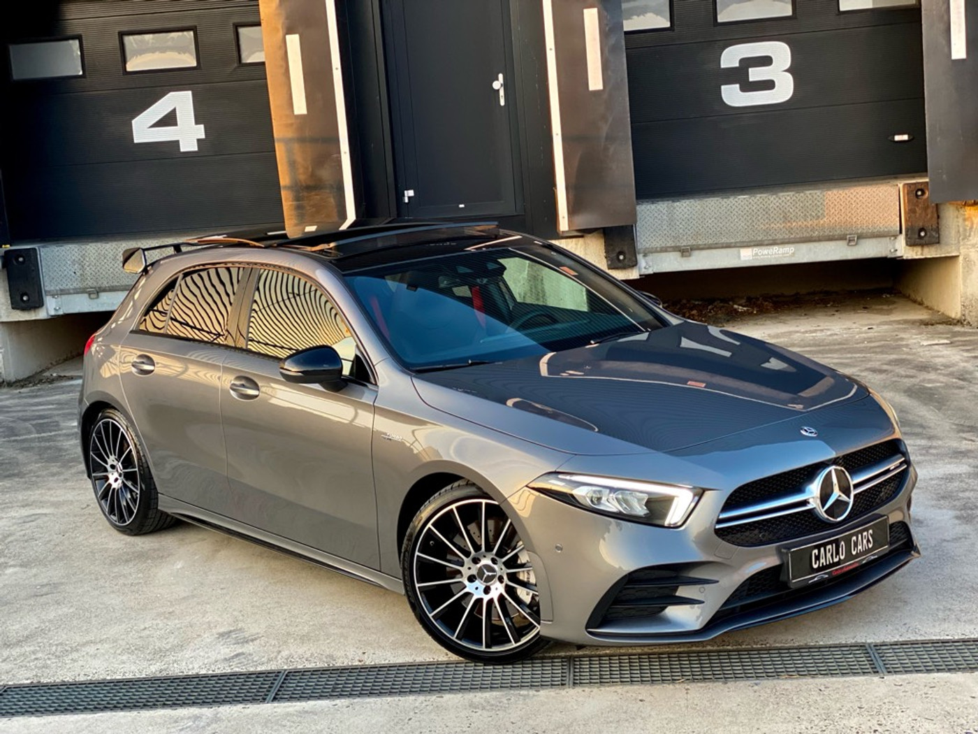 Foto van Mercedes-Benz AMG A 35