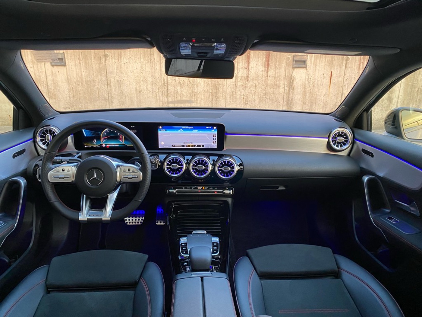 Foto van Mercedes-Benz AMG A 35