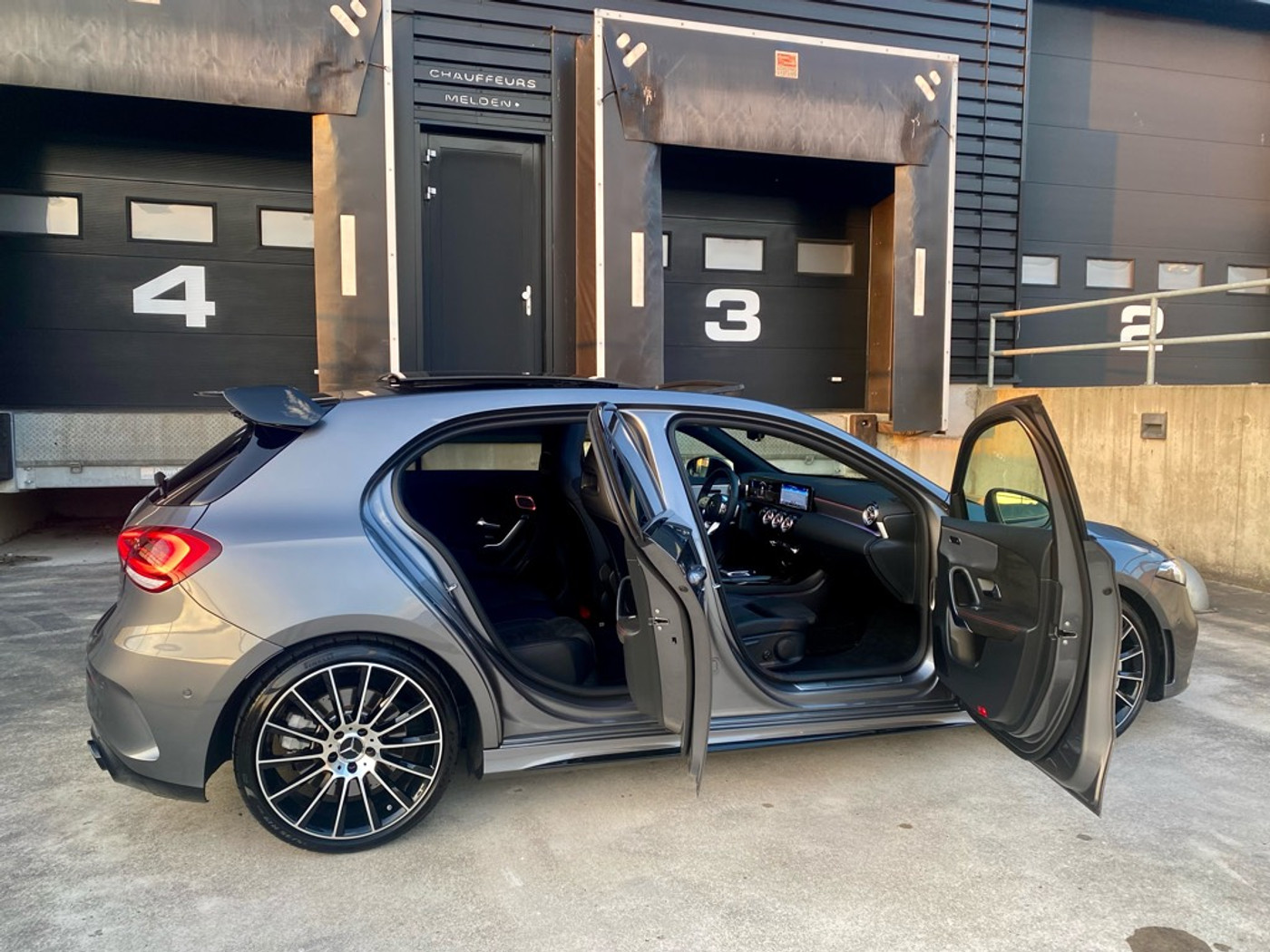 Foto van Mercedes-Benz AMG A 35