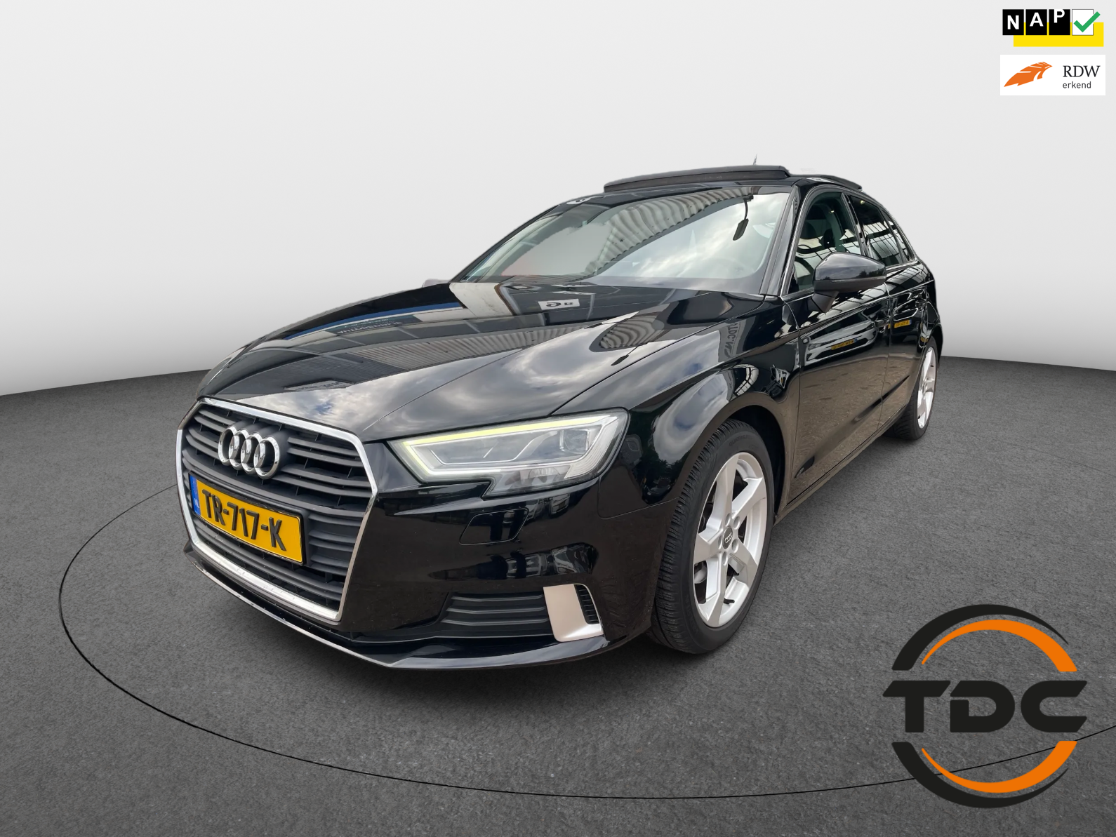 Audi A3 Sportback 30 TFSI Sport PANO AIRCO NAVI CRUISE LED 2018 - voorkant
