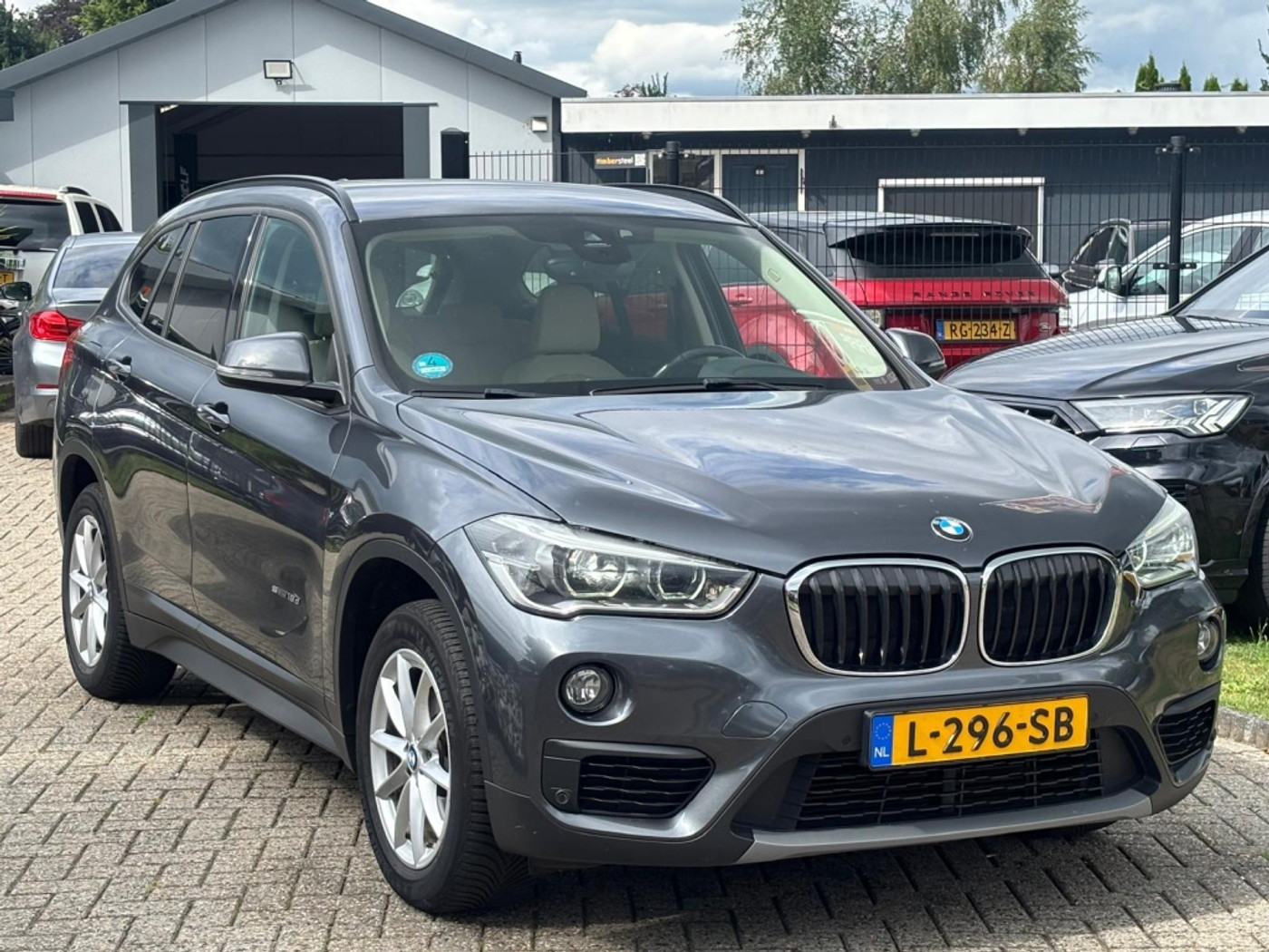 Foto van BMW X1 Sdrive16d