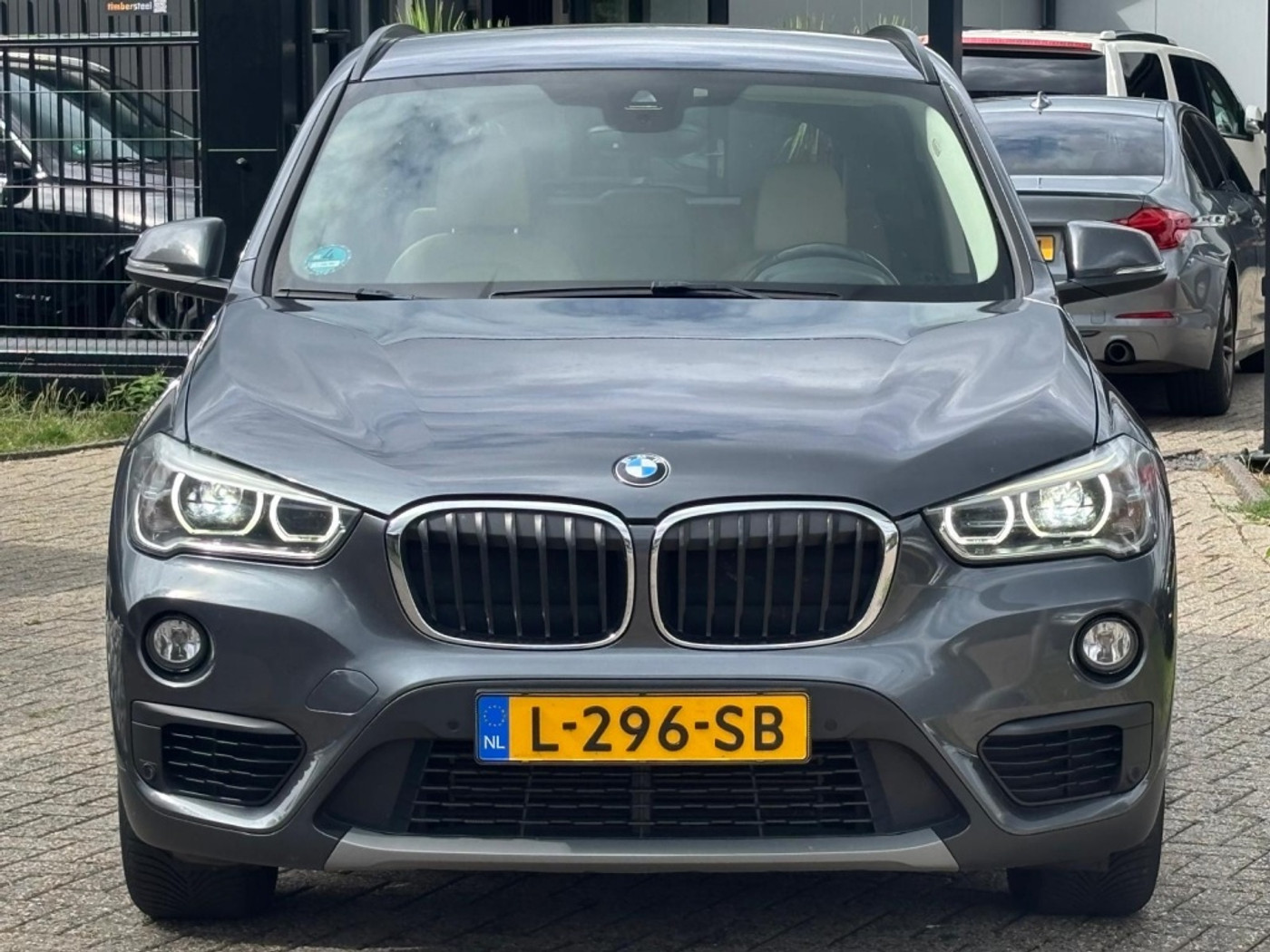 Foto van BMW X1 Sdrive16d