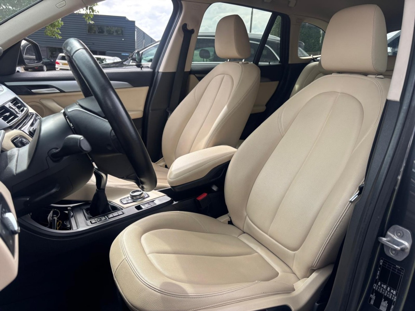 Foto van BMW X1 Sdrive16d