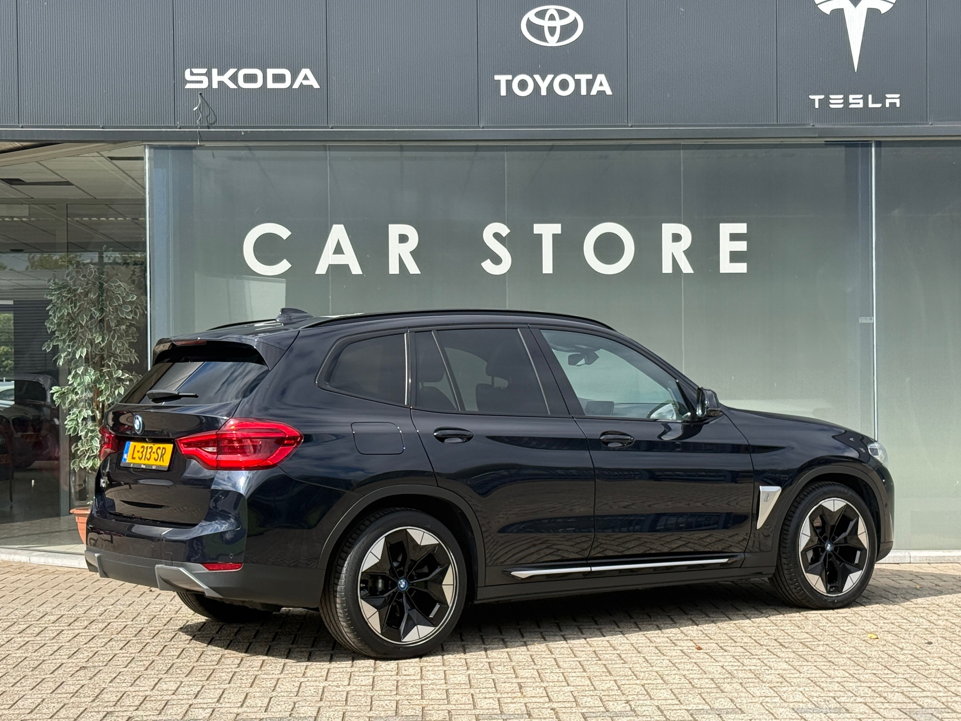 Foto van BMW Ix3