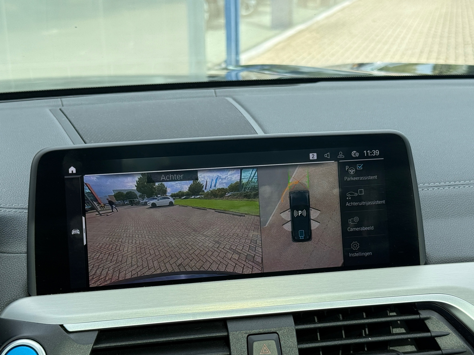 Foto van BMW Ix3