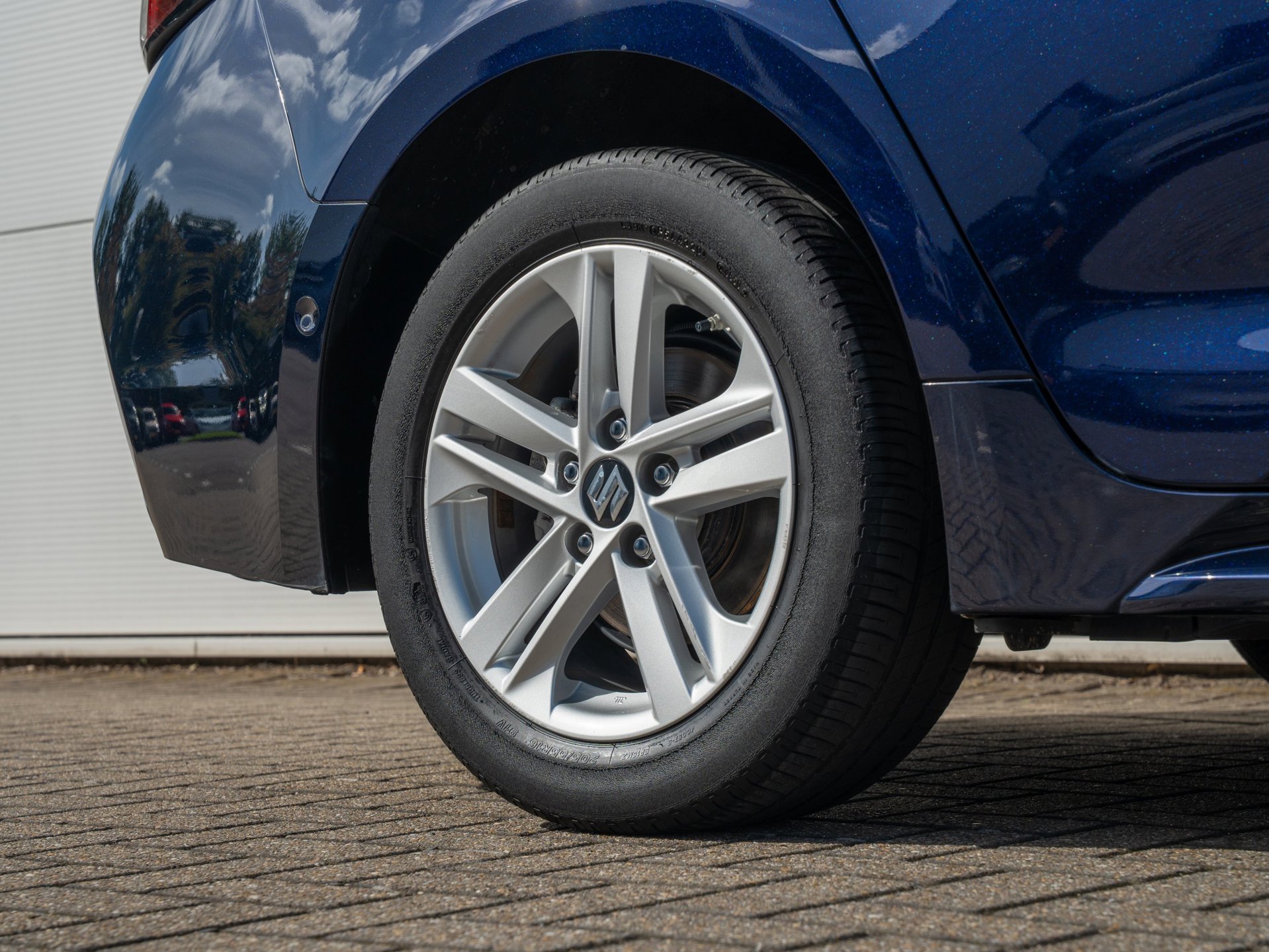 Foto van Suzuki Suzuki Swace