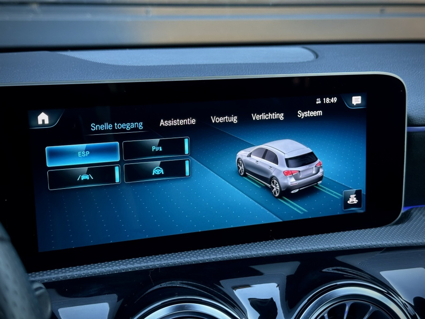Foto van Mercedes-Benz A 250