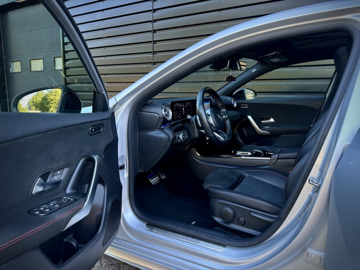 Foto van Mercedes-Benz A 250