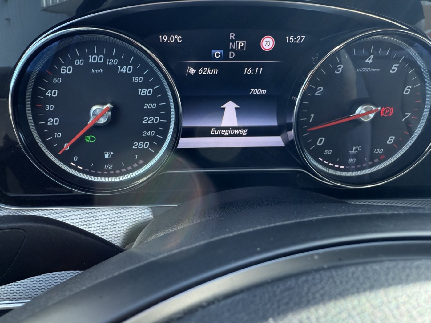 Foto van Mercedes-Benz E 250