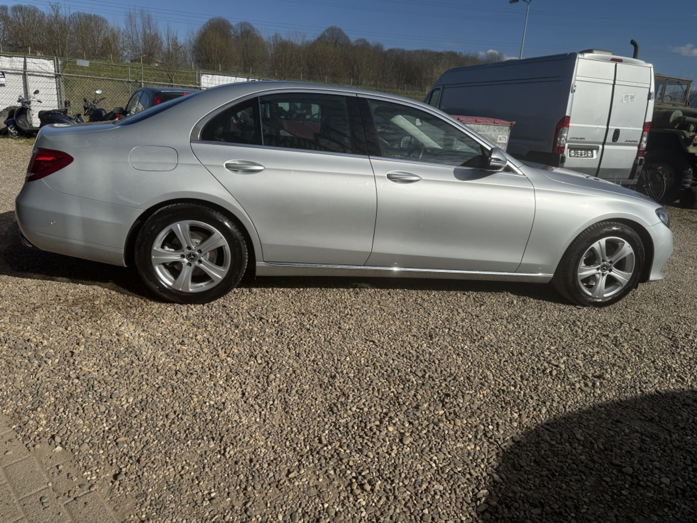 Foto van Mercedes-Benz E 250