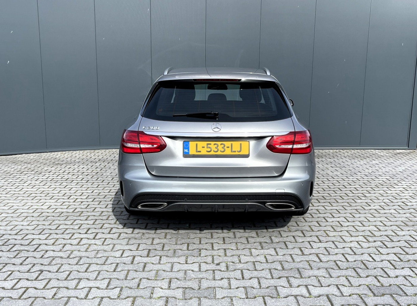 Foto van Mercedes-Benz C 200