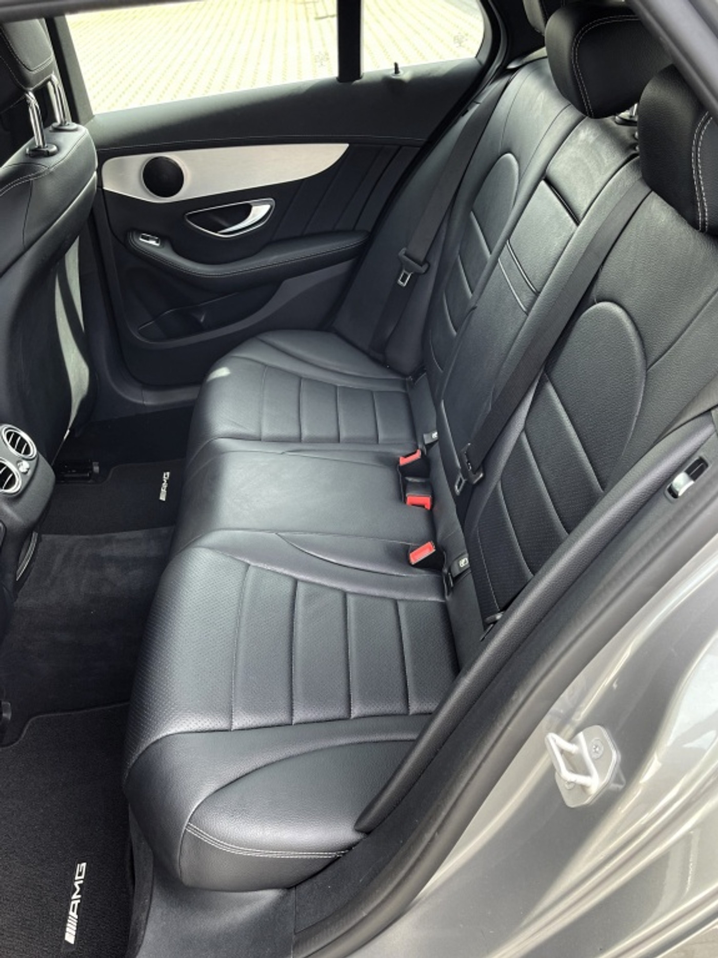 Foto van Mercedes-Benz C 200