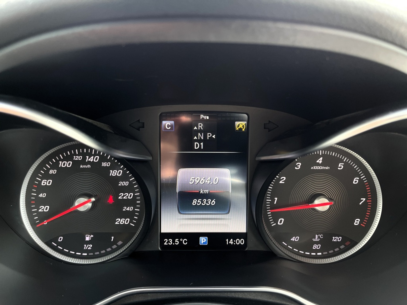 Foto van Mercedes-Benz C 200