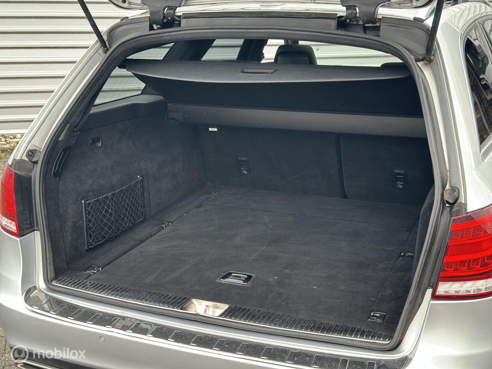 Foto van Mercedes-Benz E 200 Bluetec