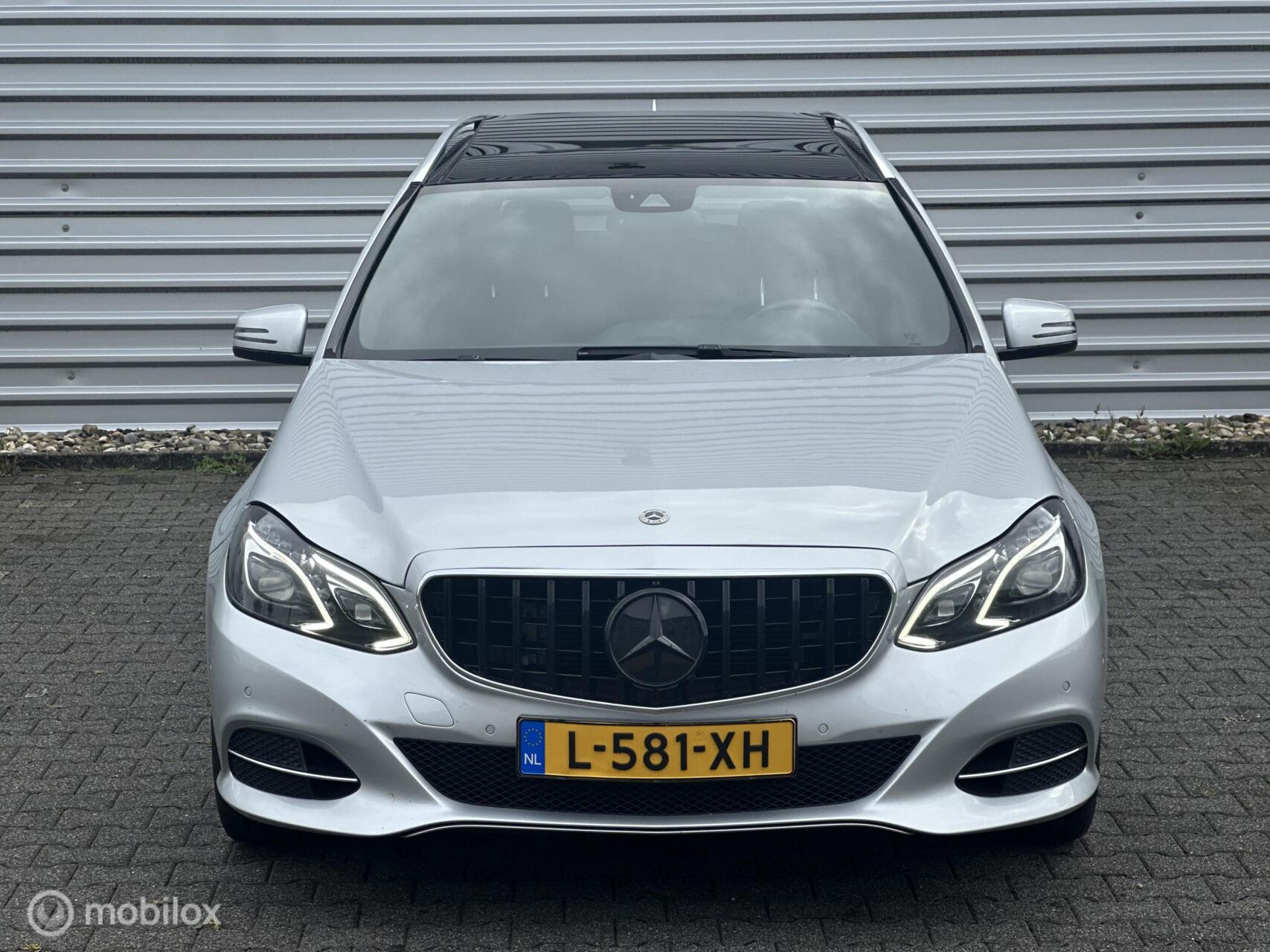 Foto van Mercedes-Benz E 200 Bluetec