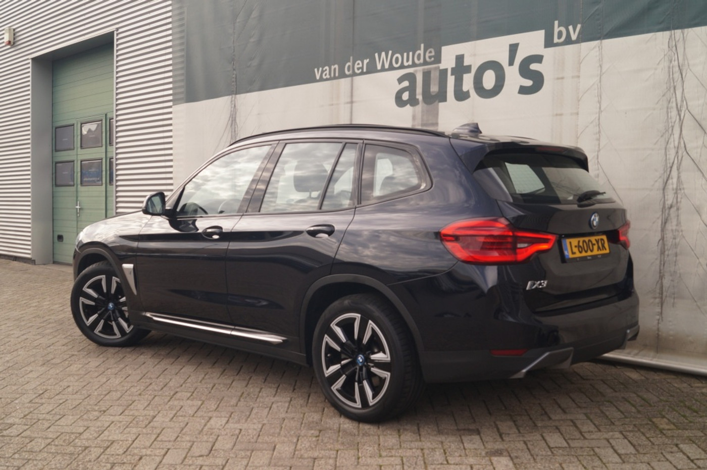 Foto van BMW Ix3