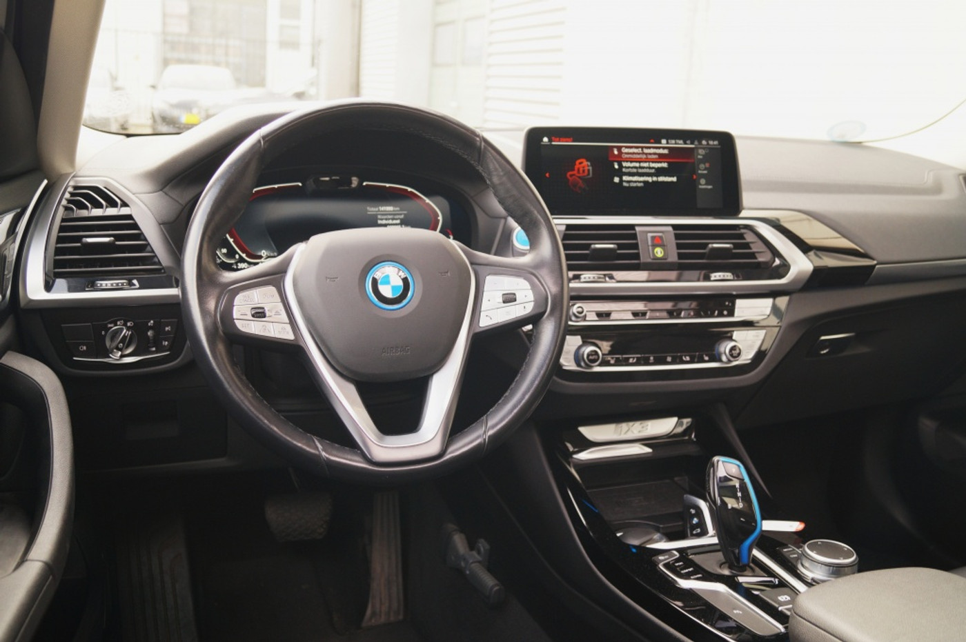 Foto van BMW Ix3