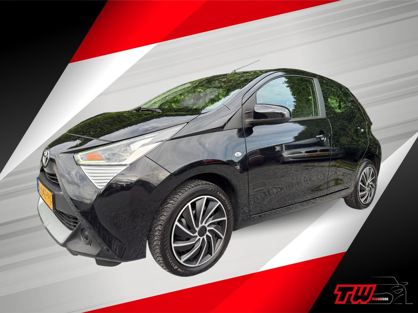 Toyota Toyota Aygo 1.0 VVT-i x-play limited |CARPLAY|CAMERA|AIRCO 2021 - voorkant