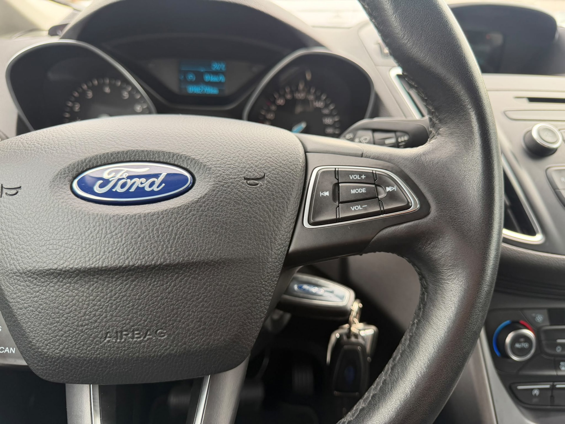 Foto van Ford Grand C-max