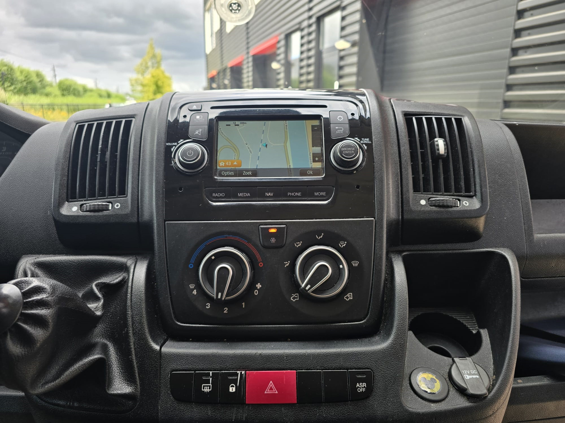 Foto van Peugeot Peugeot Boxer