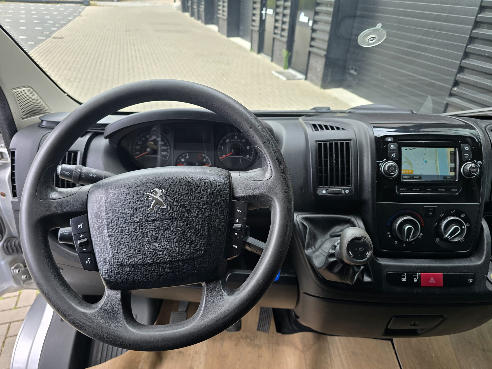 Foto van Peugeot Peugeot Boxer