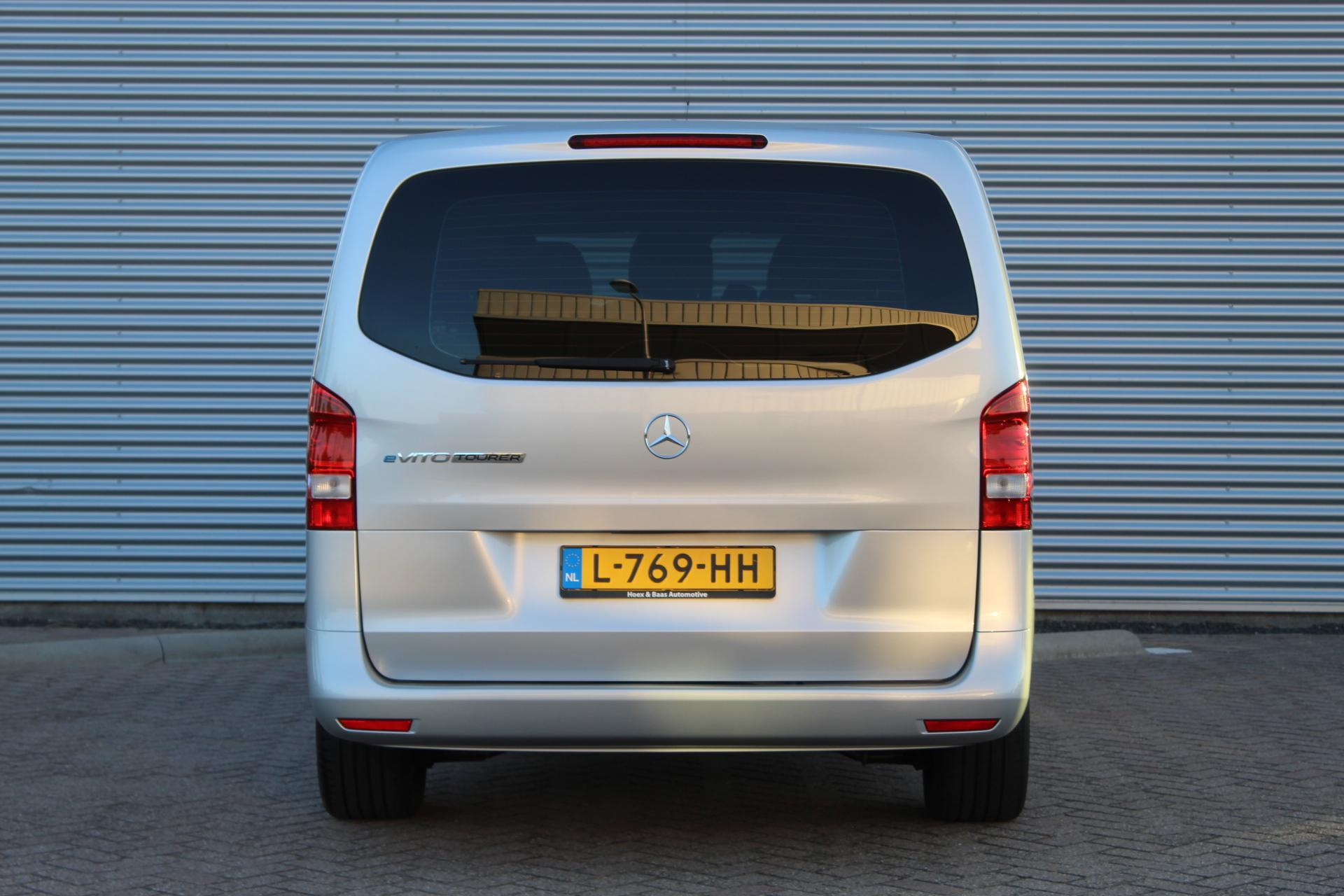 Foto van Mercedes-Benz Evito Tourer