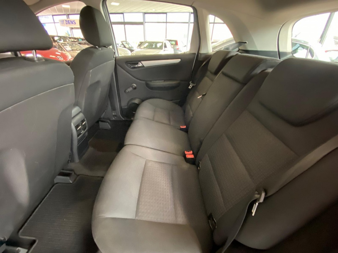 Foto van Mercedes-Benz B 170