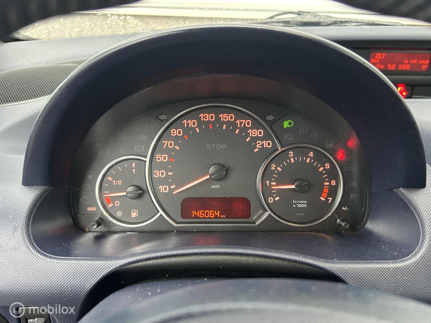 Foto van Peugeot 1007