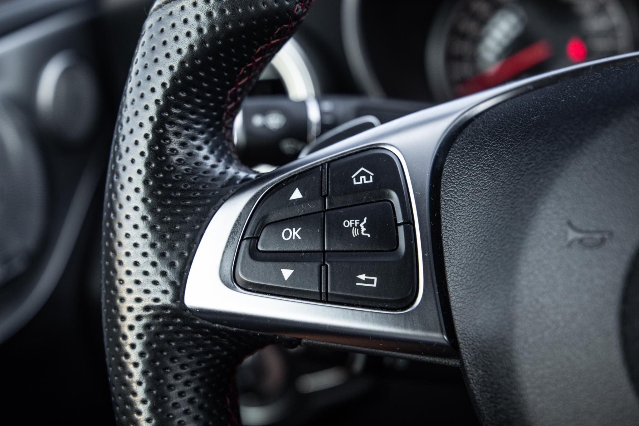 Foto van Mercedes-Benz AMG C 43