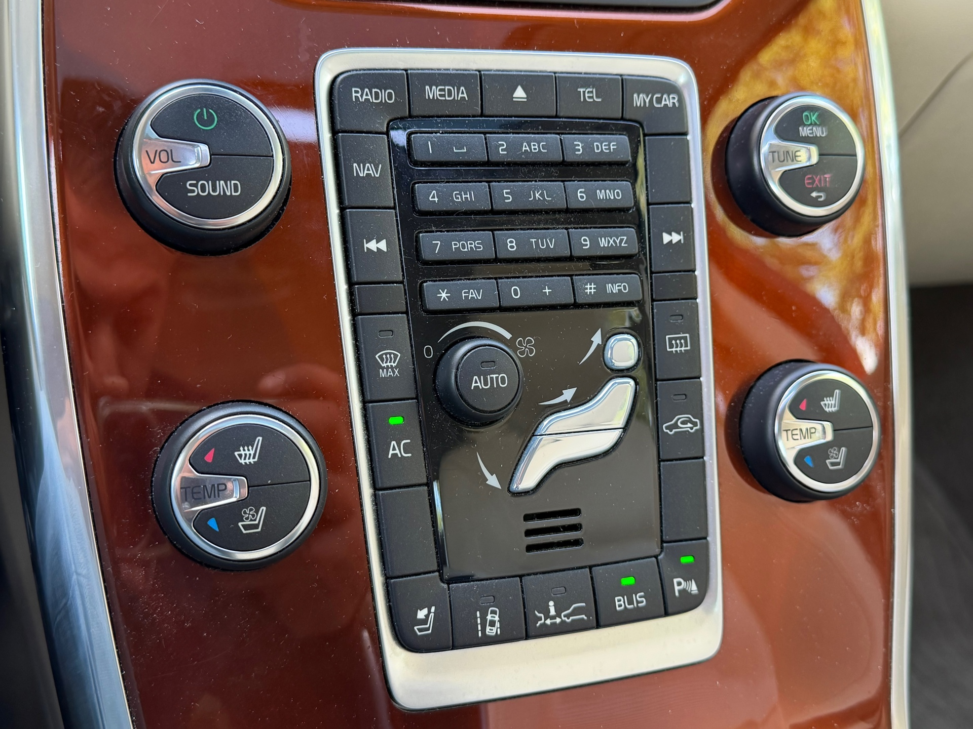 Foto van Volvo S80