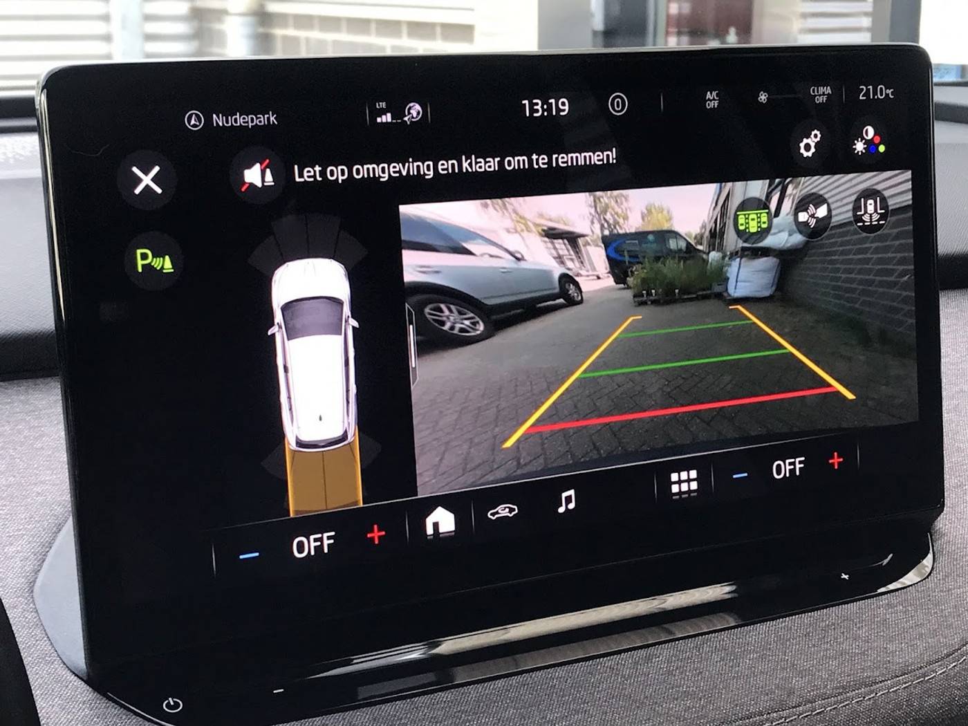 Foto van Skoda Enyaq 60