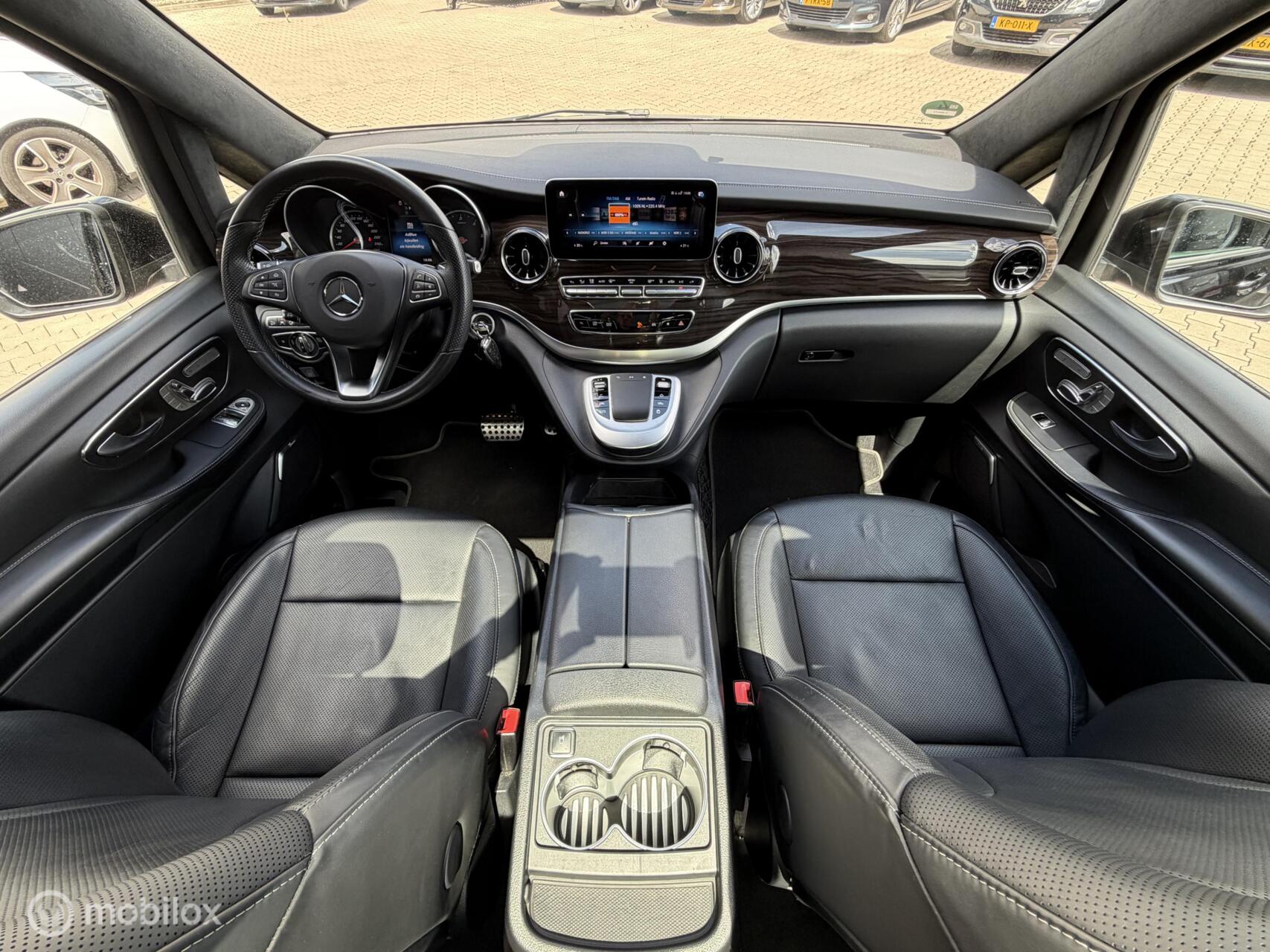 Foto van Mercedes-Benz V-klasse