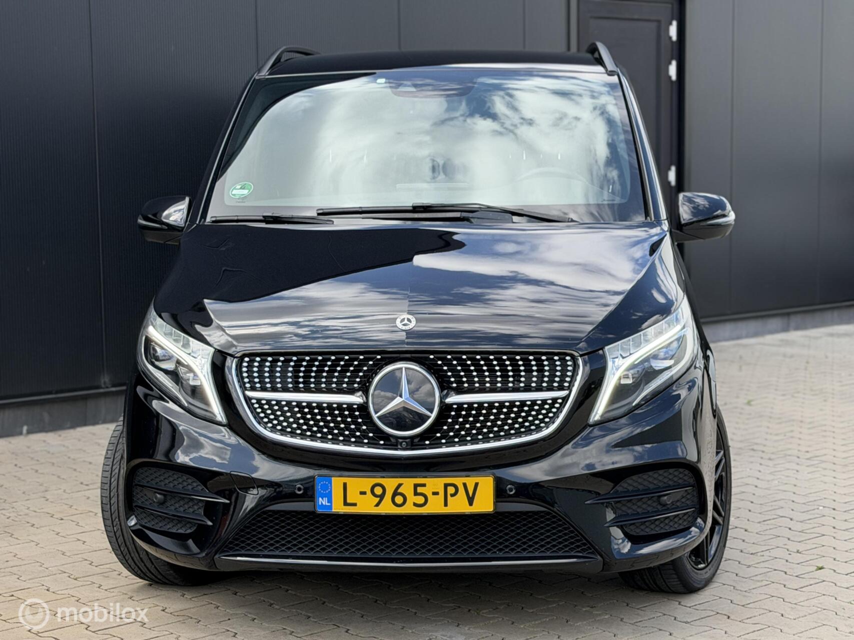 Foto van Mercedes-Benz V-klasse