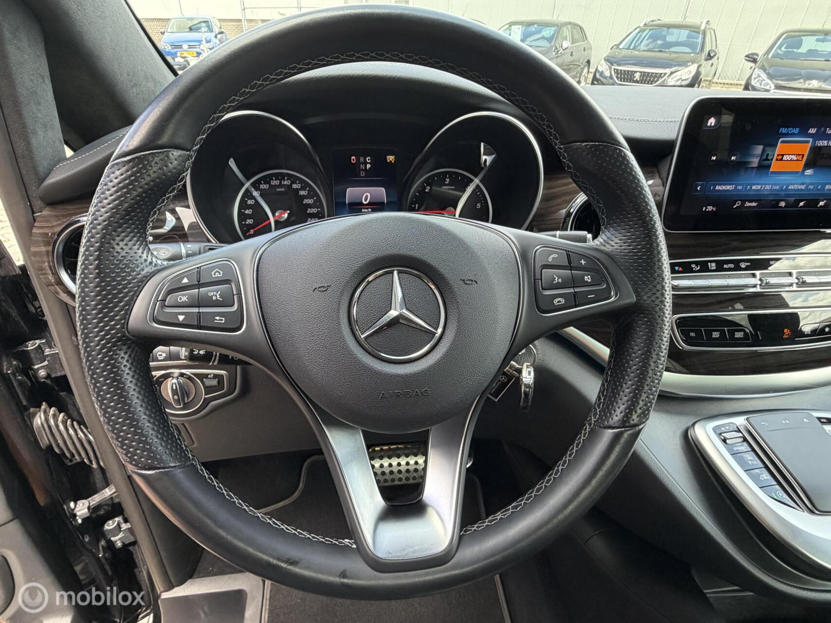 Foto van Mercedes-Benz V-klasse