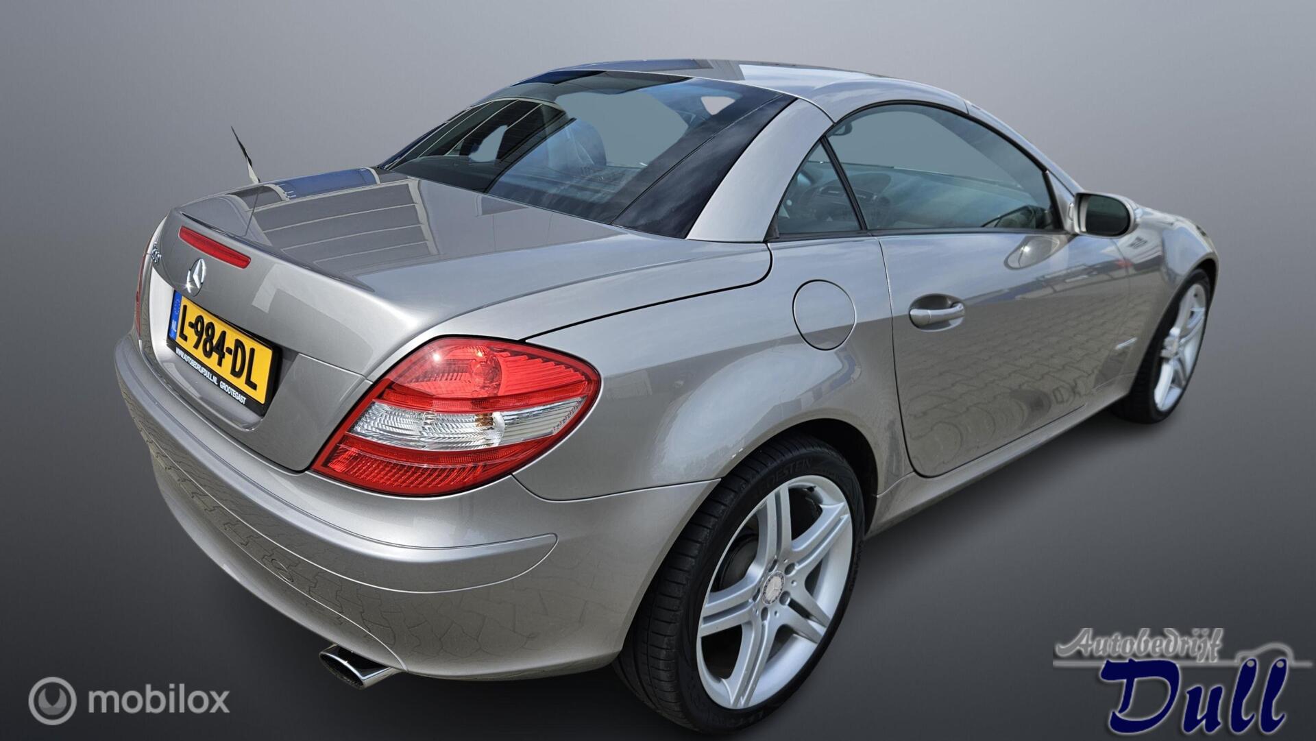 Foto van Mercedes-Benz SLK 200 Kompressor