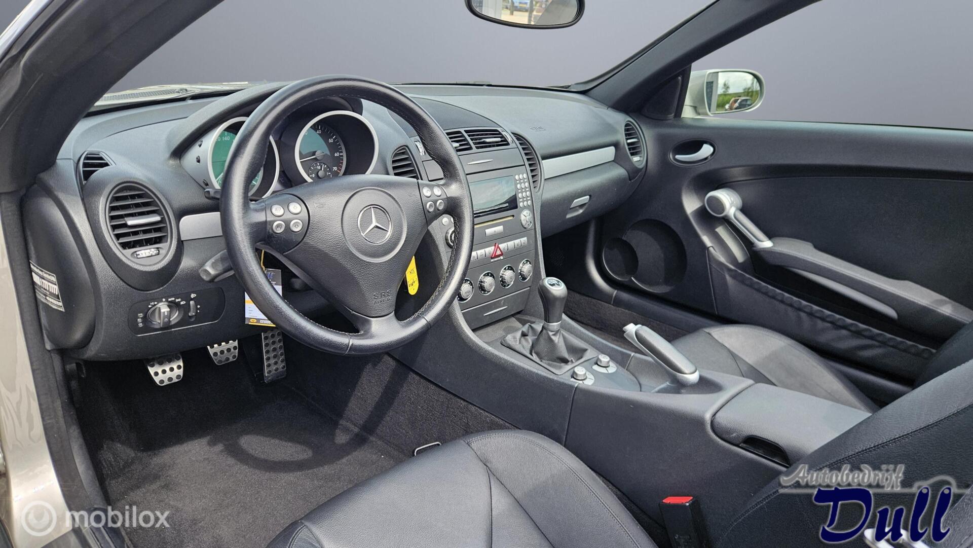 Foto van Mercedes-Benz SLK 200 Kompressor