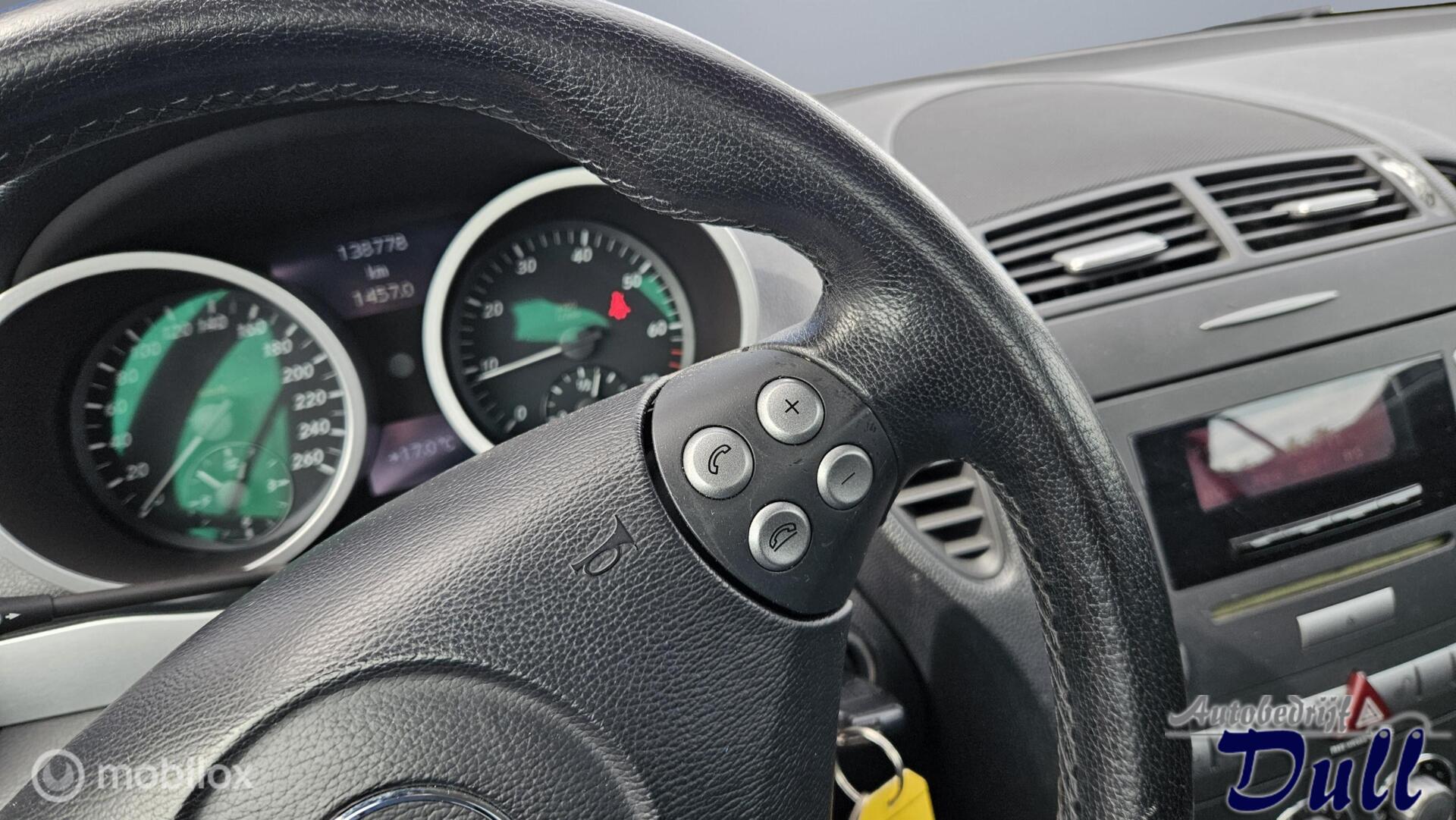 Foto van Mercedes-Benz SLK 200 Kompressor