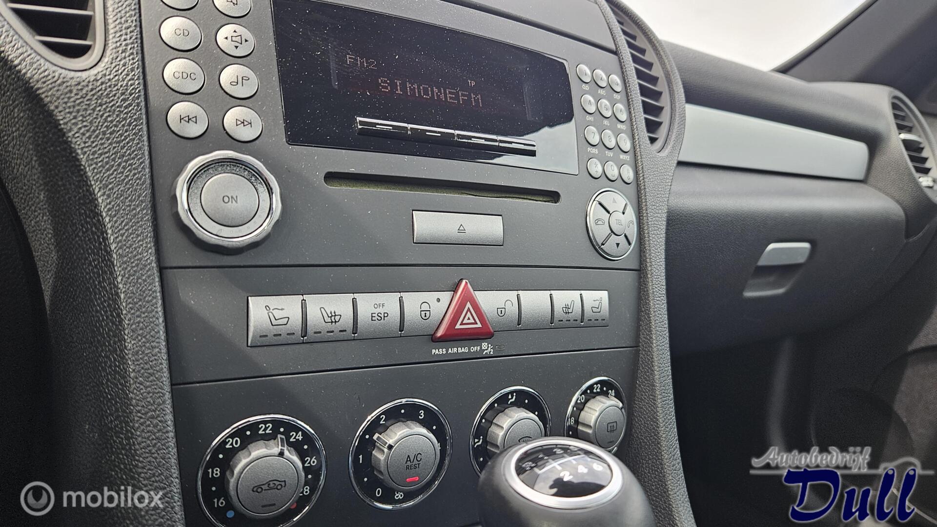Foto van Mercedes-Benz SLK 200 Kompressor