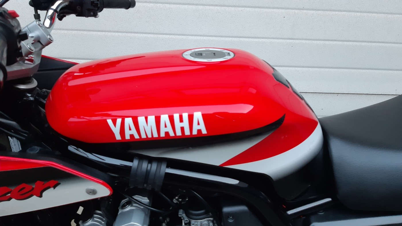 Foto van Yamaha Fzs600