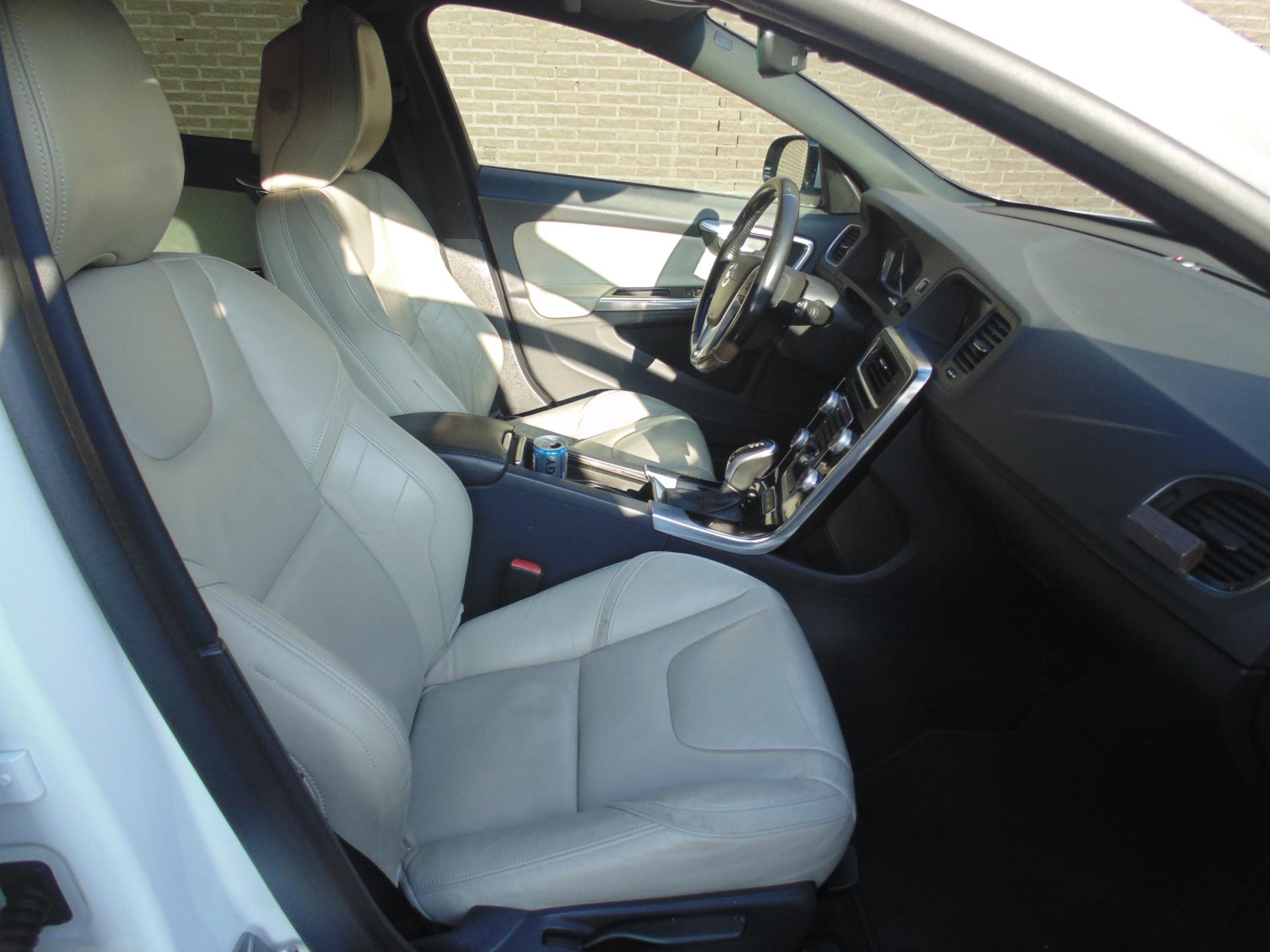 Foto van Volvo V60 Twin Engine