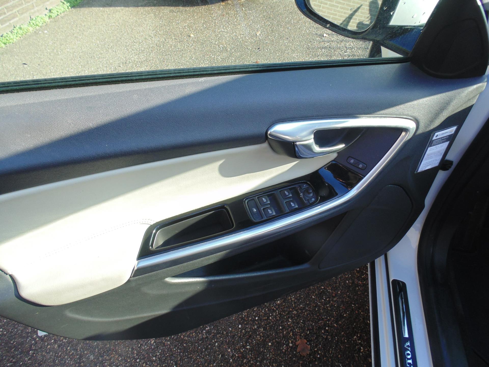 Foto van Volvo V60 Twin Engine