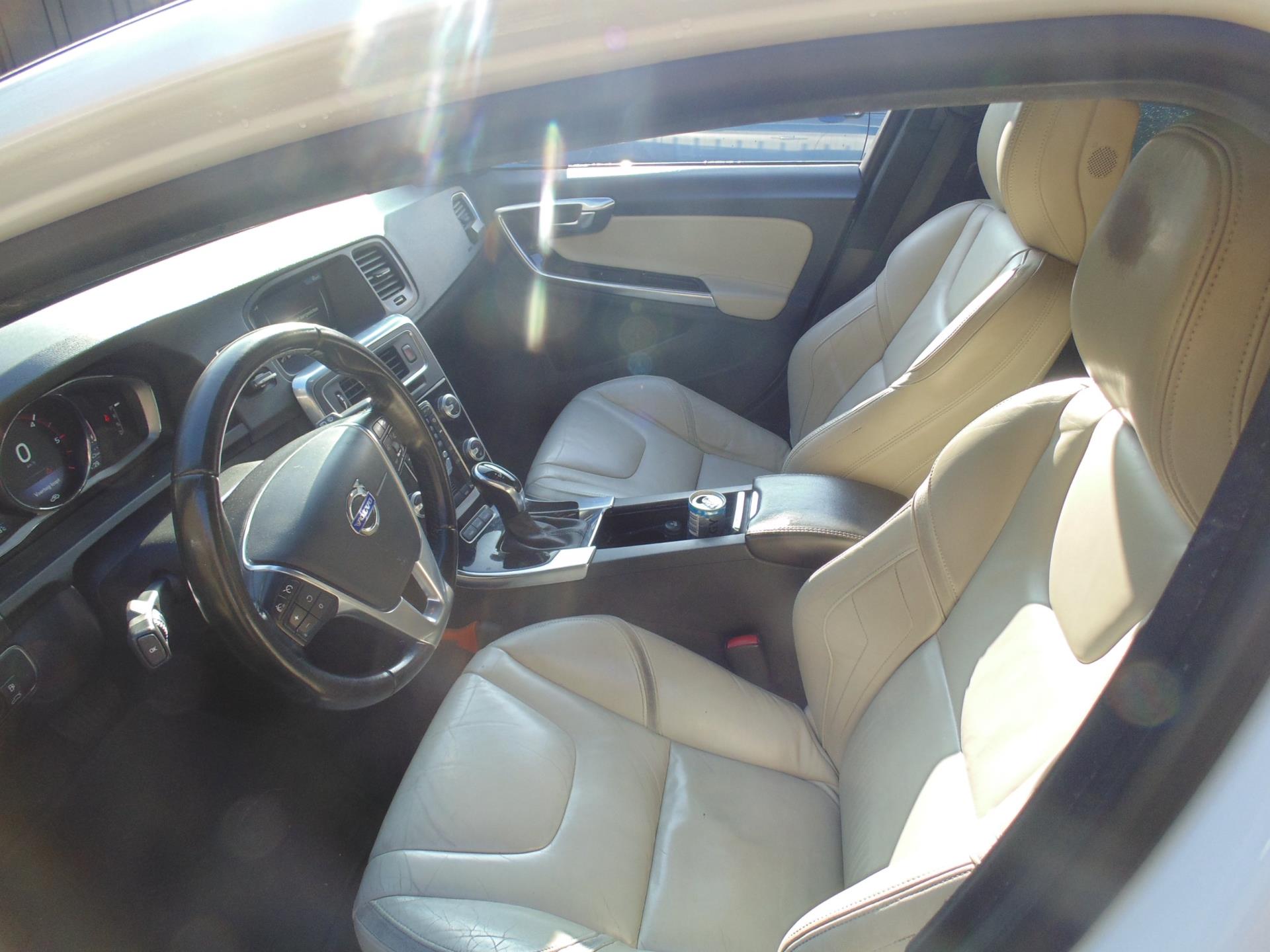 Foto van Volvo V60 Twin Engine